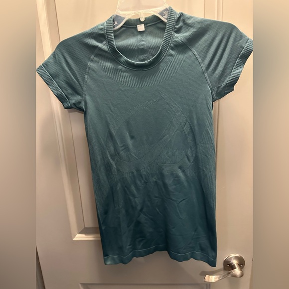 CRZ YOGA Tops - CRZ Yoga Athletica Size XS Green Top EUC